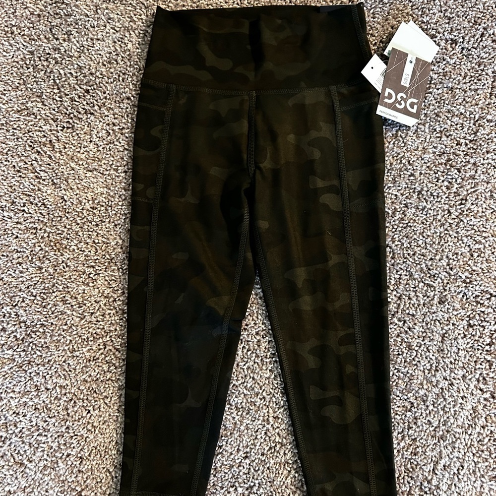 Black camouflage leggings for kids